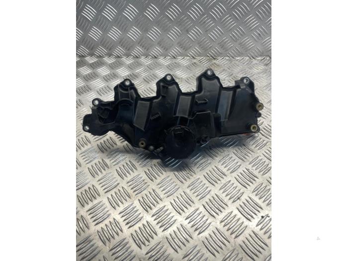 Usagé Ventilation carter Mercedes A (177.0) 1.5 A-180d Prix € 75,00 Règlement à la marge proposé par EU Engines & Parts BV
