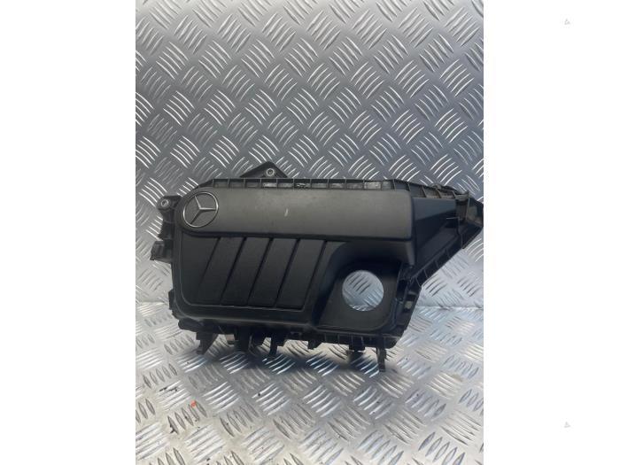 Gebrauchte Abdeckblech Motor Mercedes C (W205) C-180 1.6 CDI BlueTEC, C-180 d 16V Preis € 60,00 Margenregelung angeboten von EU Engines & Parts BV