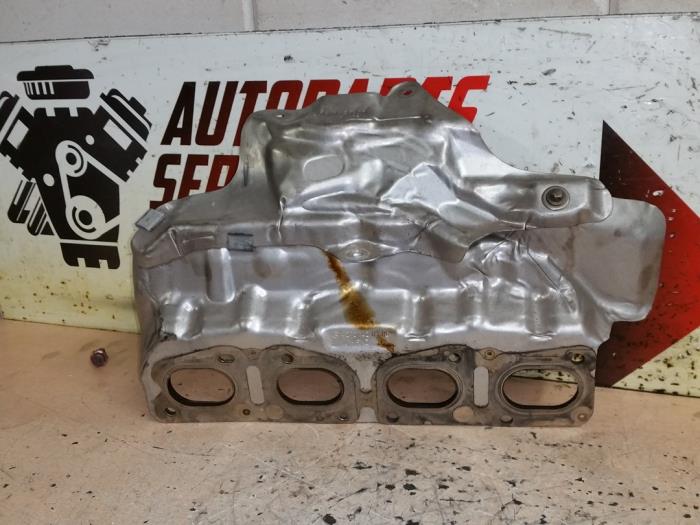 Begagnade Värmesköld Mercedes B (W246/W242) 2.0 B-200 NGD 16V Pris € 25,00 Marginaltabell erbjuds av EU Engines & Parts BV