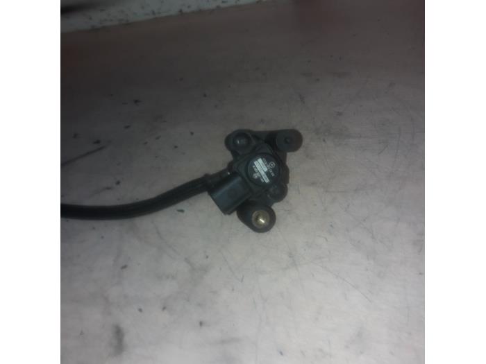 Begagnade Bränsletryckssensor Mercedes Sprinter 3t (906.61) 213 CDI 16V Pris € 10,00 Marginaltabell erbjuds av EU Engines & Parts BV