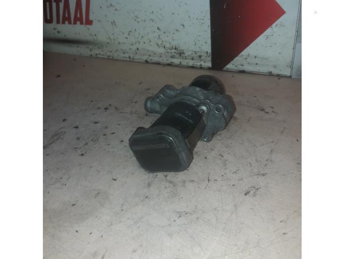Gebrauchte AGR Ventil Mercedes E (W211) 2.2 E-220 CDI 16V Preis € 75,00 Margenregelung angeboten von EU Engines & Parts BV