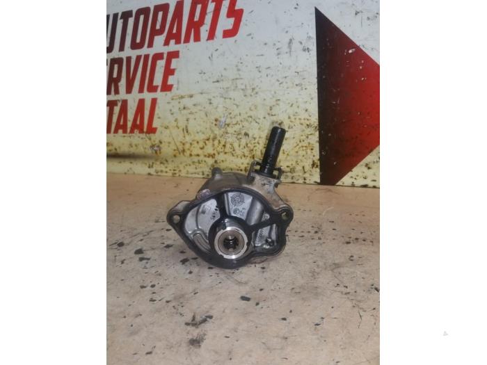 Gebrauchte Kraftstofffilter Mercedes Sprinter 5t (906) 516 CDI 16V Preis € 25,00 Margenregelung angeboten von EU Engines & Parts BV
