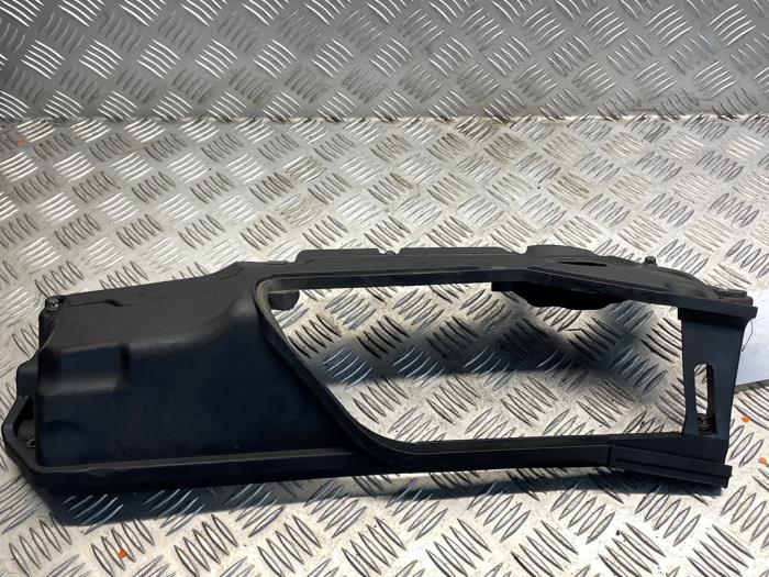 Usagé Divers BMW 3 serie Touring (E91) 330d 24V Prix € 25,00 Règlement à la marge proposé par EU Engines & Parts BV