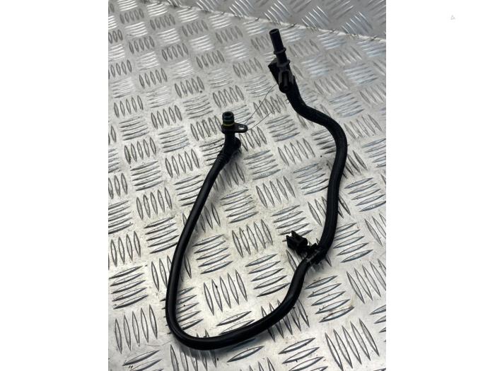 Gebrauchte Leitung (sonstige) Volkswagen Transporter/Caravelle T6 2.0 TDI 150 Preis € 20,00 Margenregelung angeboten von EU Engines & Parts BV