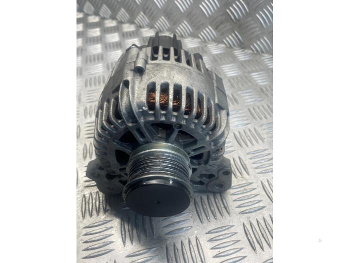 Used Dynamo Volkswagen Crafter 28/30/32/35 MWB Price € 50,00 Margin scheme offered by EU Engines & Parts BV