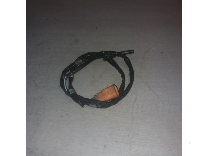 Usagé Sensor température d’échappement Volkswagen Polo V (6R) 1.6 TDI 16V 75 Prix € 30,00 Règlement à la marge proposé par EU Engines & Parts BV