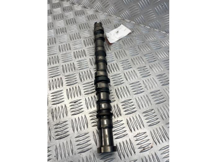 Usagé Arbre à cames Mercedes C (W204) 1.8 C-200 CGI 16V Prix € 100,00 Règlement à la marge proposé par EU Engines & Parts BV
