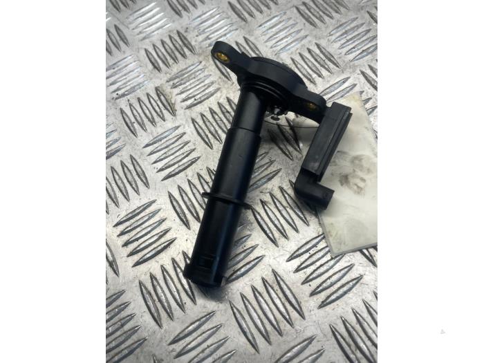 Begagnade Oljenivåsensor Mercedes E (W211) 2.2 E-220 CDI 16V Pris € 30,00 Marginaltabell erbjuds av EU Engines & Parts BV
