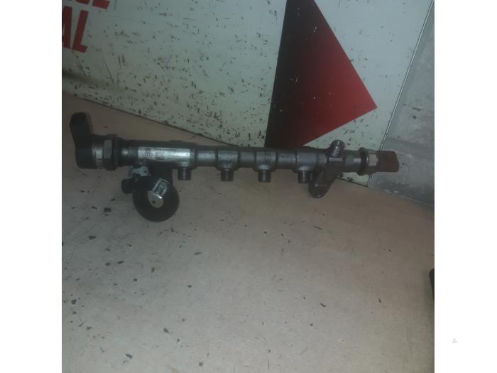 Usagé Système d'injection Audi A4 Avant (B8) 2.0 TDI 16V Prix € 85,00 Règlement à la marge proposé par EU Engines & Parts BV