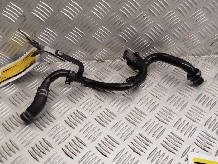 Begagnade Vattenrör Volkswagen Touareg (7LA/7L6) 3.0 TDI V6 24V Pris € 25,00 Marginaltabell erbjuds av EU Engines & Parts BV