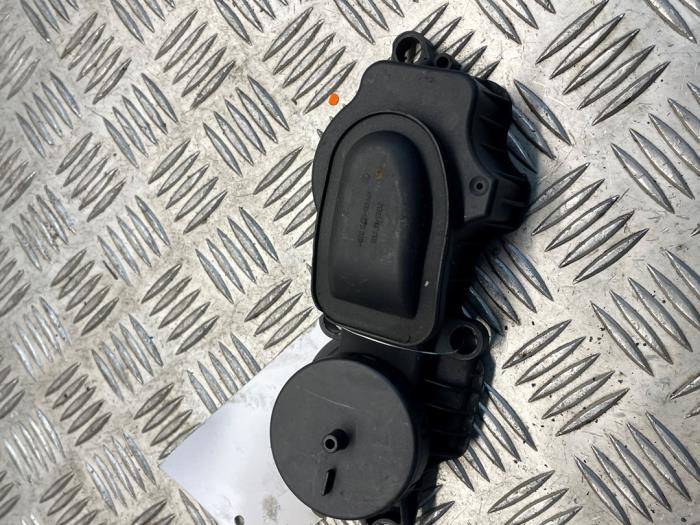 Usagé Ventilation carter BMW 3 serie (E46/4) 330d 24V Prix € 10,00 Règlement à la marge proposé par EU Engines & Parts BV