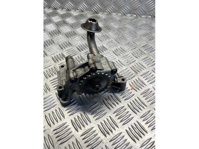 Gebrauchte Ölpumpe Seat Leon (1P1) 2.0 TDI 16V Preis € 50,00 Margenregelung angeboten von EU Engines & Parts BV