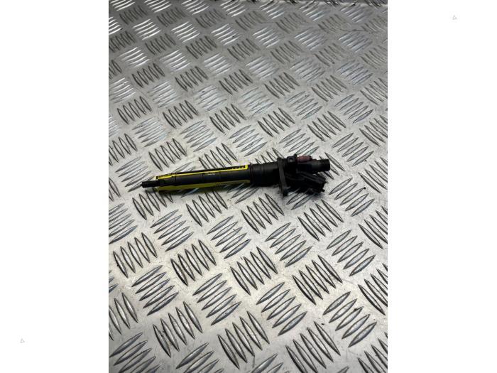 Usagé Injecteurs Landrover Range Rover Sport (LW) 3.0 SDV6 Prix € 100,00 Règlement à la marge proposé par EU Engines & Parts BV