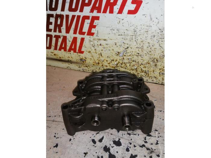 Używane Wal balansujacy Mercedes E (W211) 2.2 E-200 CDI 16V Cena € 225,00 Procedura marży oferowane przez EU Engines & Parts BV