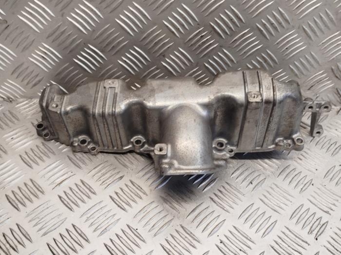 Gebrauchte Ansaugbrugge Audi A4 Avant (B8) 2.0 TDI 16V Preis € 35,00 Margenregelung angeboten von EU Engines & Parts BV