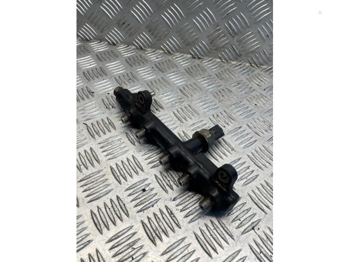 Usagé Système d'injection Citroen Jumpy 2.0 Blue HDI 180 Prix € 75,00 Règlement à la marge proposé par EU Engines & Parts BV