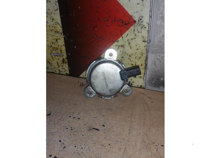 Gebrauchte Nockenwelle Sensor Ford EcoSport (JK8) 1.0 EcoBoost 12V 125 Preis € 20,00 Margenregelung angeboten von EU Engines & Parts BV