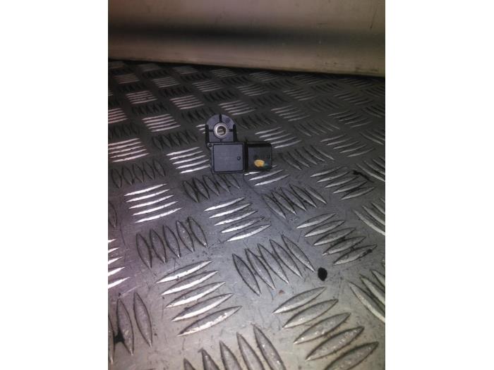 Gebrauchte Map Sensor (Einlasskrümmer) Renault Trafic (1FL/2FL/3FL/4FL) 1.6 dCi 95 Preis € 15,00 Margenregelung angeboten von EU Engines & Parts BV