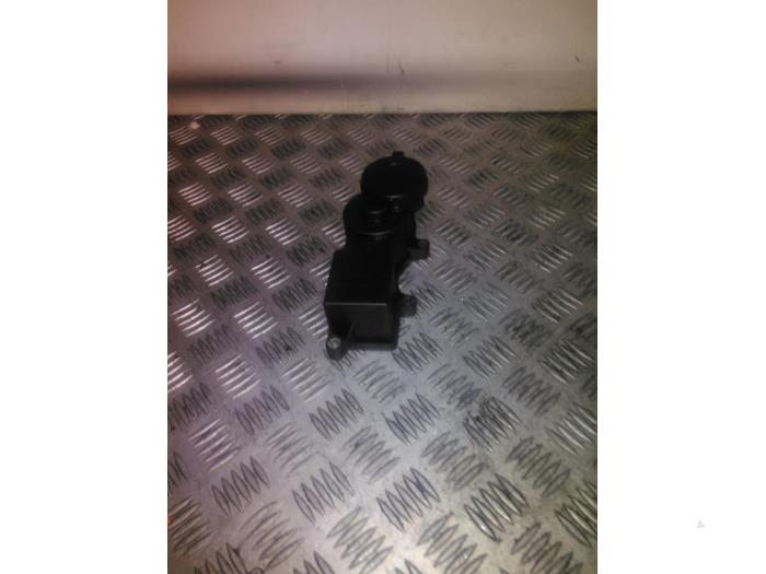 Gebrauchte Sonstige Mercedes Sprinter 3,5t (906.73) 311 CDI 16V Preis € 30,00 Margenregelung angeboten von EU Engines & Parts BV