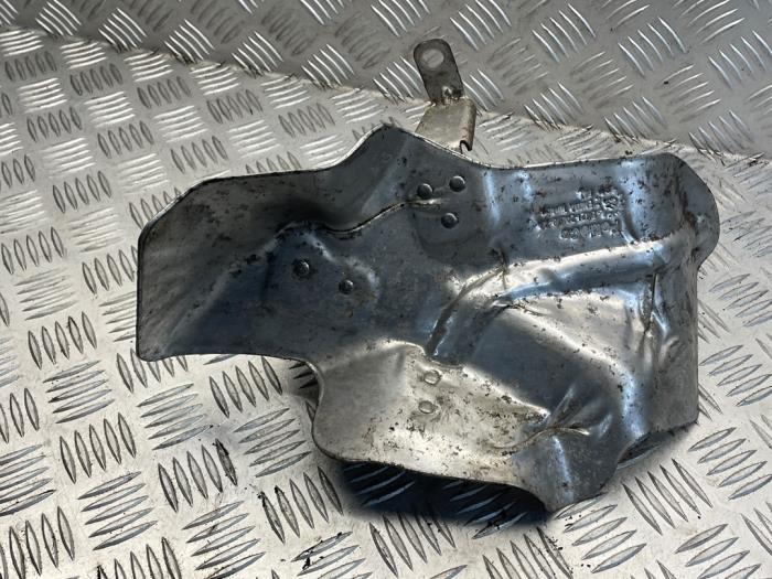 Gebrauchte Hitzeschild Auspuff Ford Transit Custom 2.2 TDCi 16V Preis € 25,00 Margenregelung angeboten von EU Engines & Parts BV