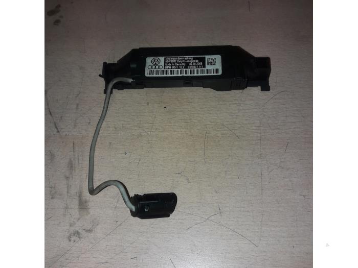 Begagnade Larmsensor Audi A3 (8P1) 1.6 E-Power Pris € 60,00 Marginaltabell erbjuds av EU Engines & Parts BV