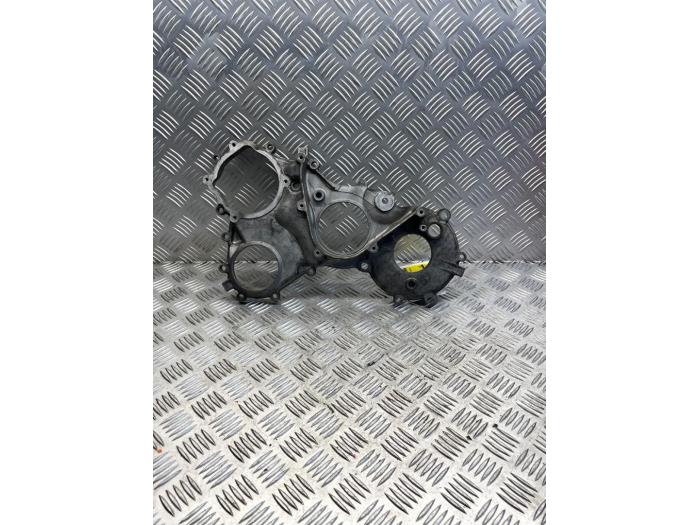Usagé Couvercle de distribution Renault Master II (JD) 2.5 dCi 115 Prix € 45,00 Règlement à la marge proposé par EU Engines & Parts BV
