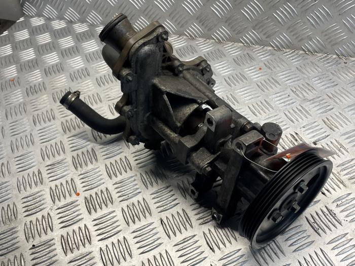 Begagnade Servostyrningspump Ford Transit Custom 2.2 TDCi 16V Pris € 125,00 Marginaltabell erbjuds av EU Engines & Parts BV