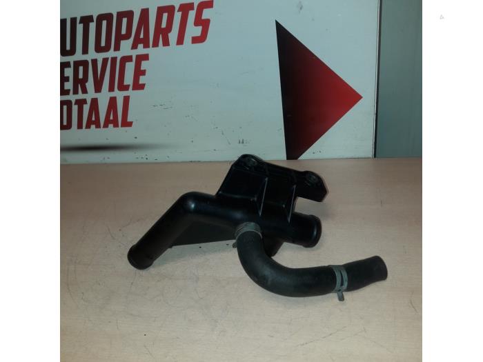Begagnade Vattenrör Mercedes Sprinter 3,5t (906.73) 316 CDI 16V 4x4 Pris € 24,20 Inklusive moms erbjuds av EU Engines & Parts BV