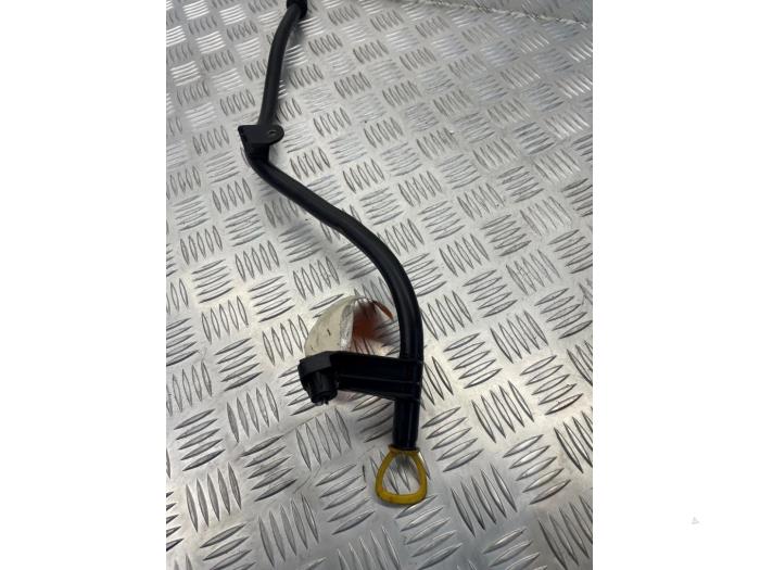 Gebrauchte Ölmessstab Mercedes Vito (639.6) 2.2 110 CDI 16V Euro 5 Preis € 20,00 Margenregelung angeboten von EU Engines & Parts BV
