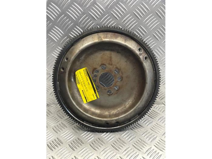 Gebrauchte Starterkranz Mercedes Sprinter 5t (907.6) 516 CDI 2.1 D RWD Preis € 40,00 Margenregelung angeboten von EU Engines & Parts BV