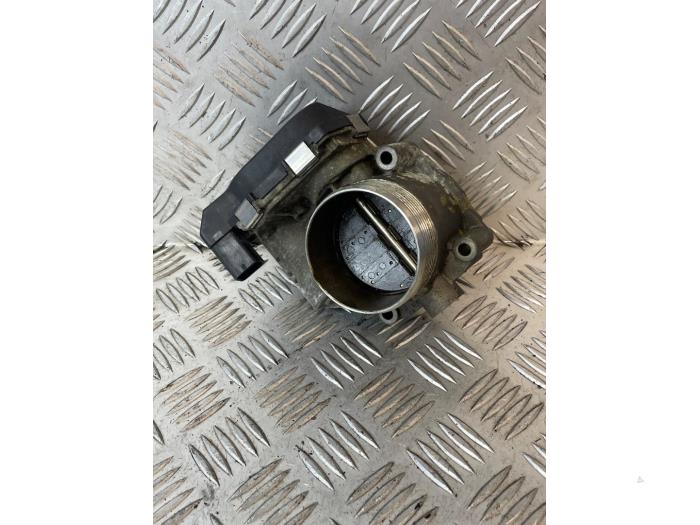 Gebrauchte Drosselklappengehäuse BMW 6 serie (F13) M6 V8 32V TwinPower Turbo Preis € 65,00 Margenregelung angeboten von EU Engines & Parts BV