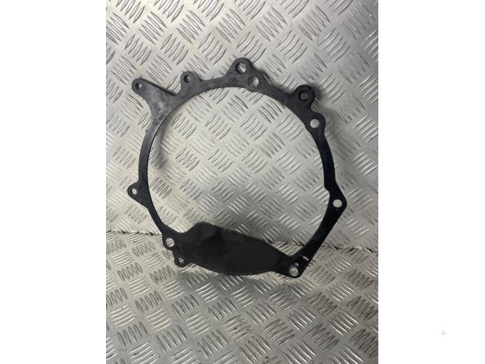 Usagé Plaque intermédiaire moteur Volkswagen Crafter (SY) 2.0 TDI FWD Prix € 20,00 Règlement à la marge proposé par EU Engines & Parts BV