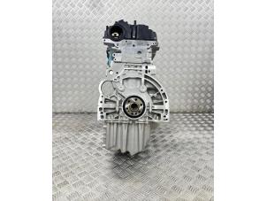 Engine from a BMW 3 serie (F30) 320i 2.0 16V 2016