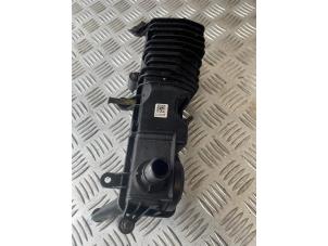 Ventildeckel van een Ford Transit Custom 2.0 TDCi 16V Eco Blue 130 2022