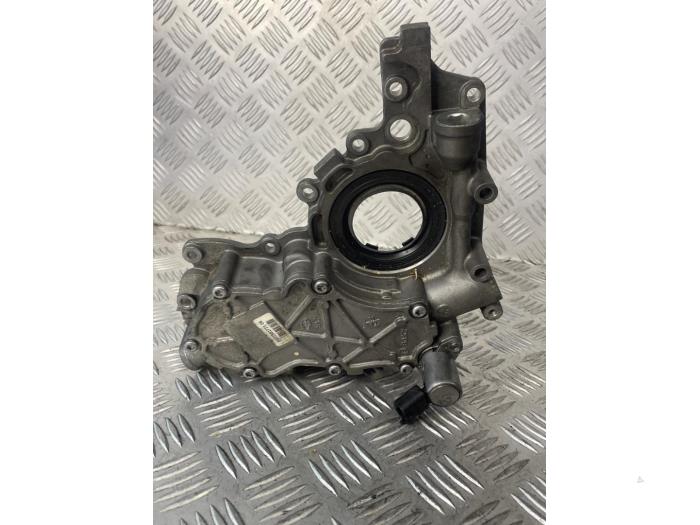 Używane Pompa oleju Fiat Ducato (250) 2.3 D 140 Multijet AdBlue Cena € 125,00 Procedura marży oferowane przez EU Engines & Parts BV
