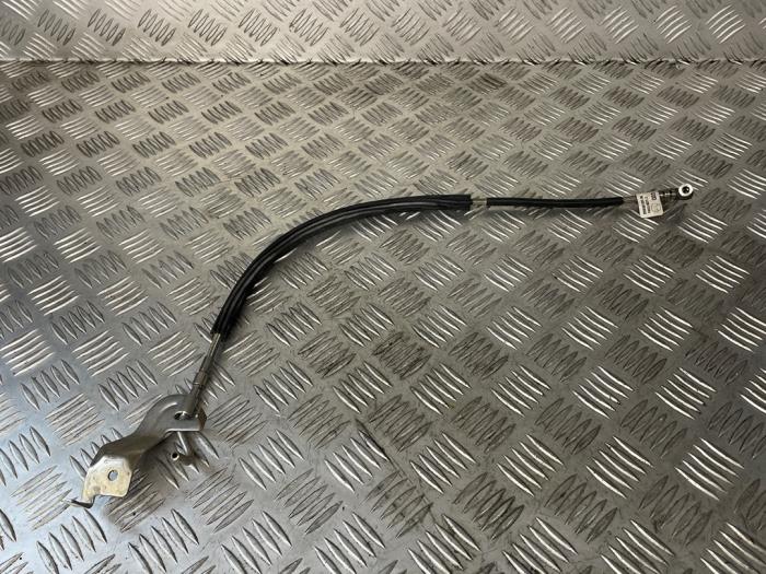 Usagé Conduit (divers) Mercedes C Estate (S205) C-180 1.6 16V BlueEfficiency Prix € 40,00 Règlement à la marge proposé par EU Engines & Parts BV