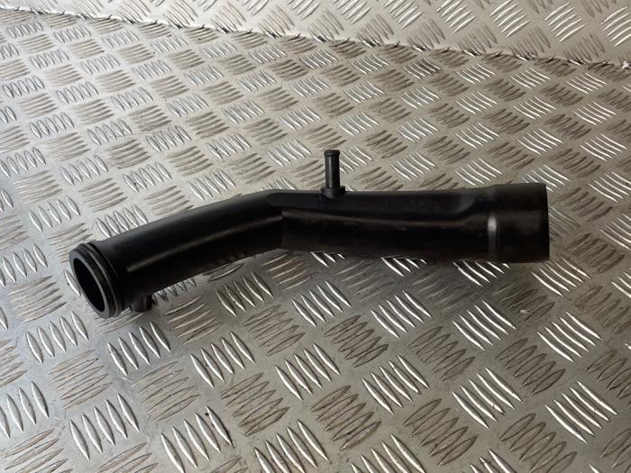 Gebrauchte Intercooler Rohr Mercedes GLC (X253) 2.0 300 16V 4-Matic Preis € 35,00 Margenregelung angeboten von EU Engines & Parts BV