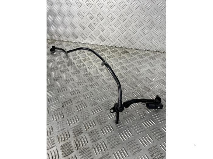 Usagé Divers Mercedes C (W205) C-160 1.5 EQ Boost Prix € 45,00 Règlement à la marge proposé par EU Engines & Parts BV