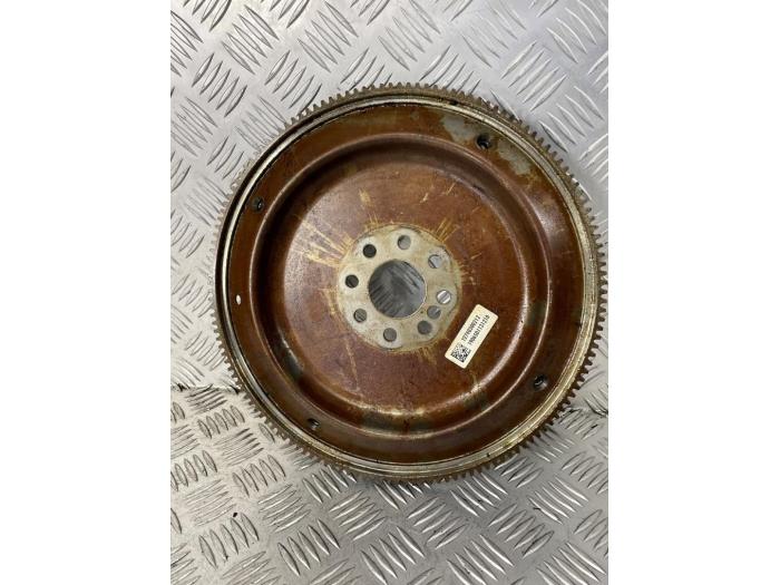 Begagnade Startkuggkrans Mercedes C (W205) C-180 1.5 EQ Boost Pris € 75,00 Marginaltabell erbjuds av EU Engines & Parts BV