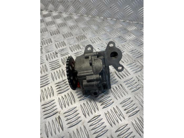 Gebrauchte Ölpumpe Ford Transit Custom 2.2 TDCi 16V Preis € 35,00 Margenregelung angeboten von EU Engines & Parts BV