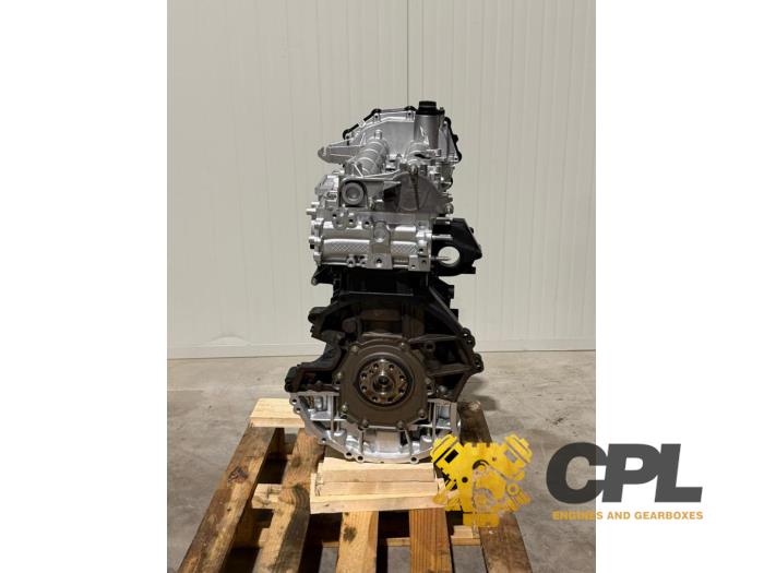 Engine from a Ford Transit 2.0 TDCi 16V Eco Blue 170
