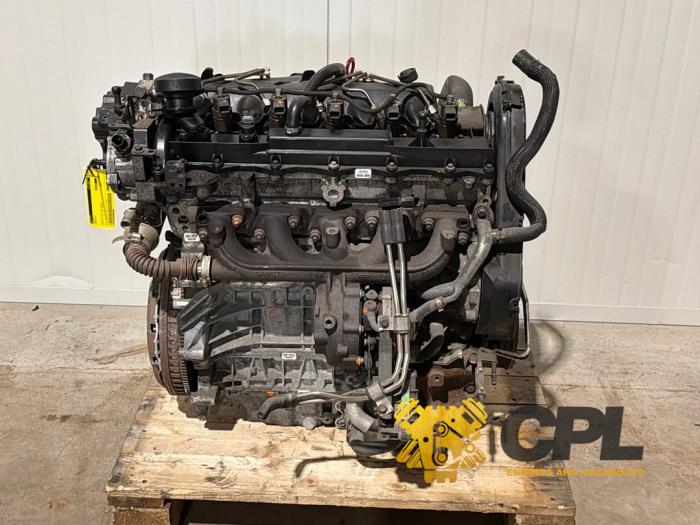 Używane Silnik Volvo V70 (SW) Cena € 1.600,00 Procedura marży oferowane przez CPL Engines