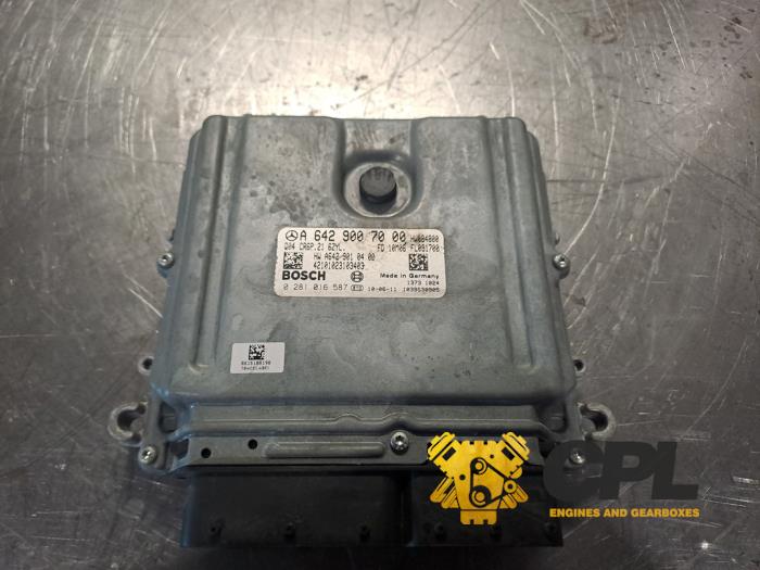 Used Engine management computer Mercedes E Estate (S212) E-350 CDI V6 24V BlueEfficiency Price € 332,75 Inclusive VAT offered by CPL Engines