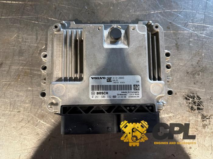 Used Engine management computer Volvo V70 (BW) 2.0 T5 16V Price € 145,20 Inclusive VAT offered by CPL Engines
