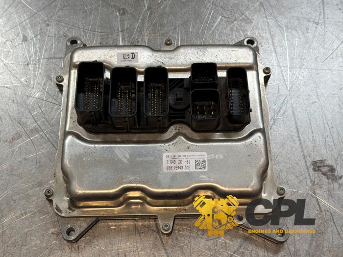 Engine management computer BMW 3 serie (F30), Saloon, 2011 / 2018 (Used)