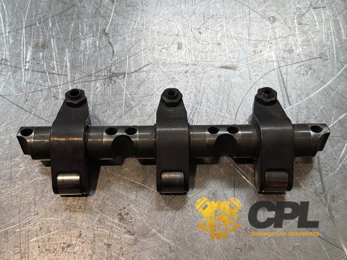 Gebrauchte Kipphebel Volkswagen Transporter T5 2.5 TDi Preis € 70,00 Margenregelung angeboten von CPL Engines
