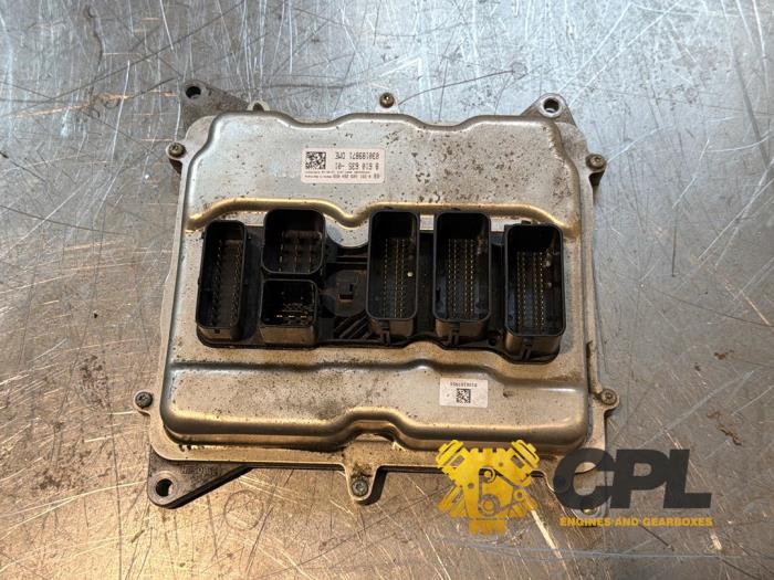 Engine management computer BMW 3 serie (F30), Saloon, 2011 / 2018 (Used)
