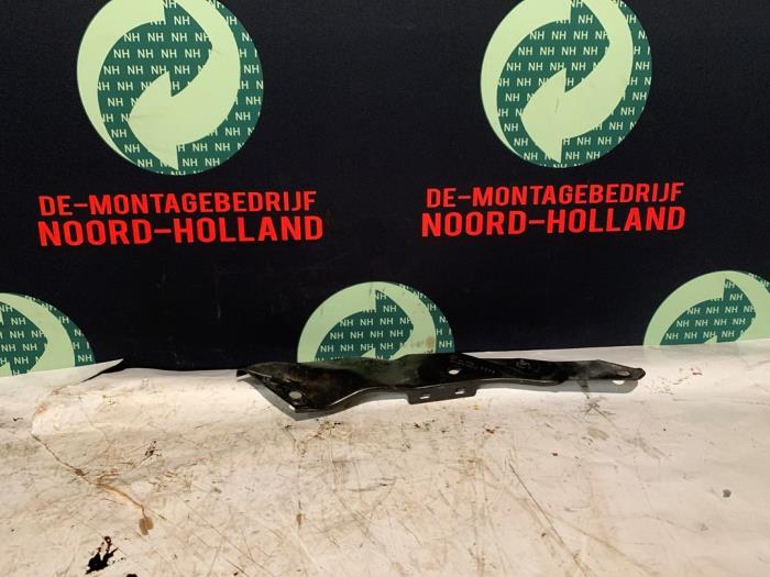 Begagnade Framdelsstöd Volkswagen Golf Pris € 20,00 Marginaltabell erbjuds av Auto Demontage Vijfhuizen