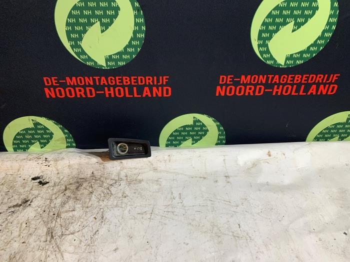 Câble adaptateur AUX