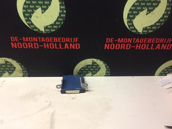 Begagnade Diverse Toyota Prius Pris € 50,00 Marginaltabell erbjuds av Auto Demontage Vijfhuizen